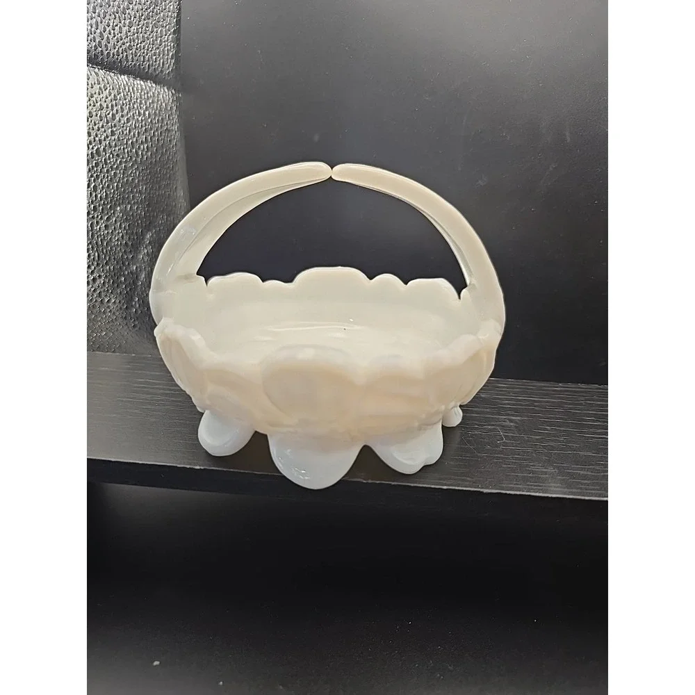 Vintage West Moreland Milk Glass Basket Candy‎ Dish With Florals